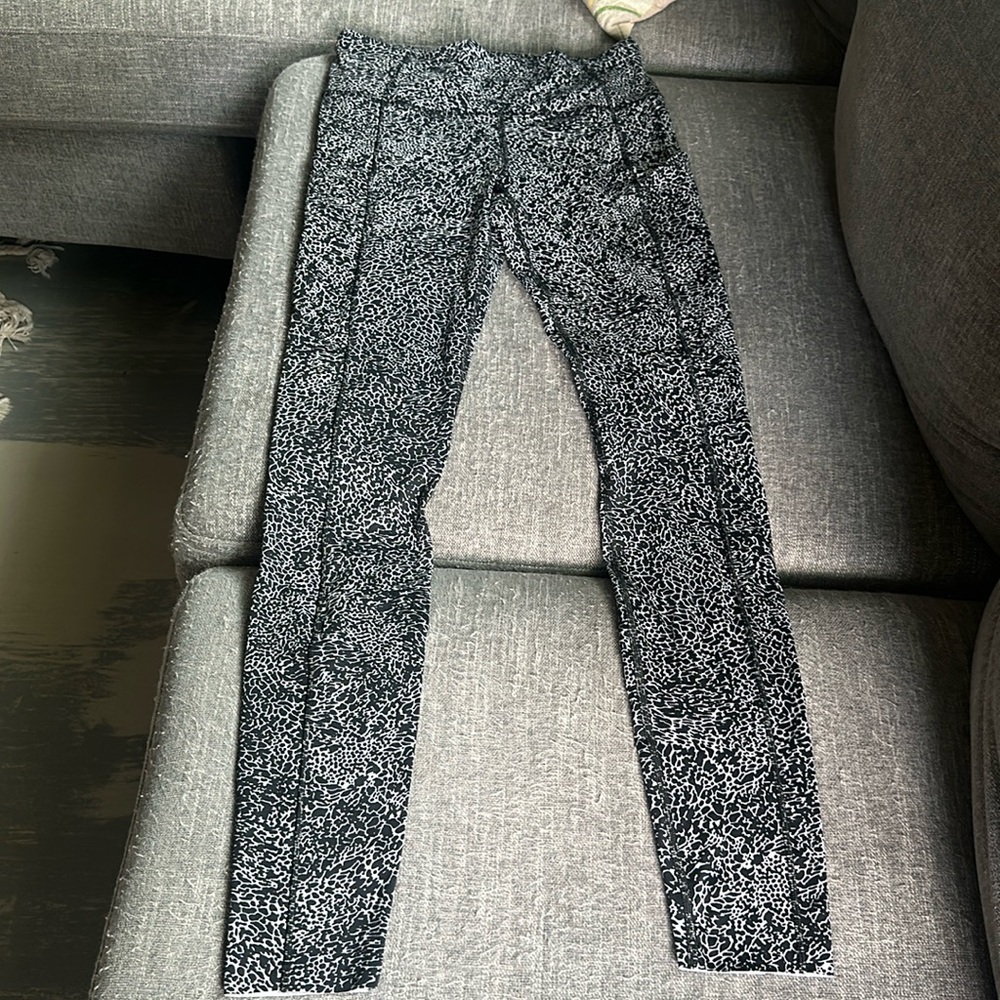 Lululemon very soft ankle length leggings. extremely comfortable and soft.